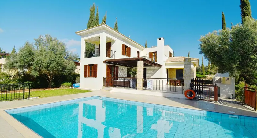 Great for familities - Villa Tala - private pool and golf views. Close to centre of Aphrodite Hills - Image 1