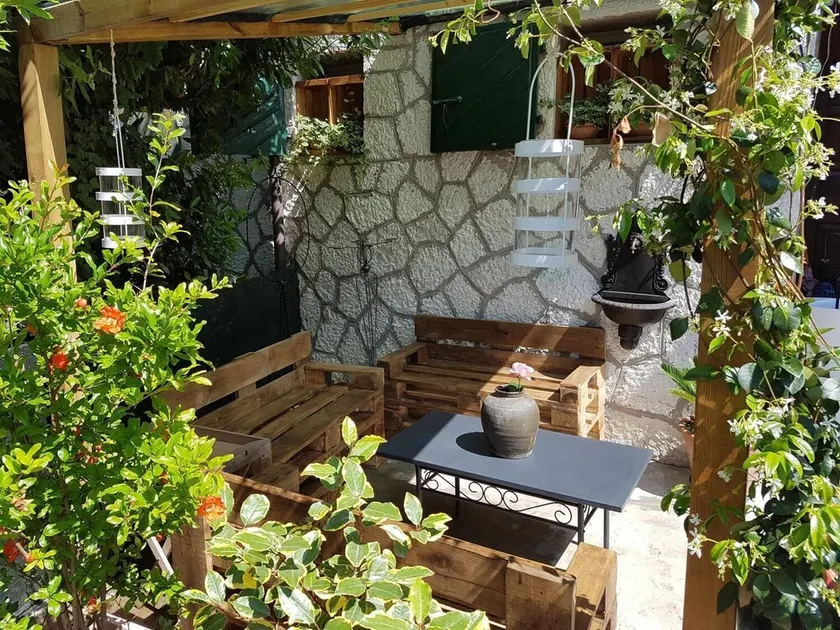 Bboderzo Bed & Breakfast - Image 1