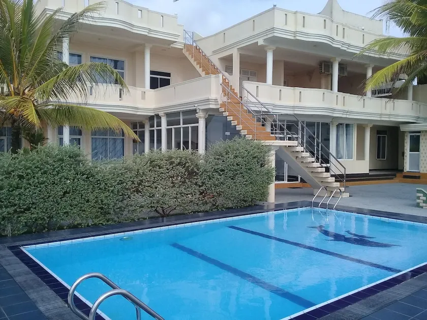 Bochum Lanka Resort - Image 1