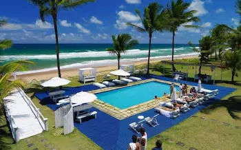 Península Beach Club Hotel - Image 1