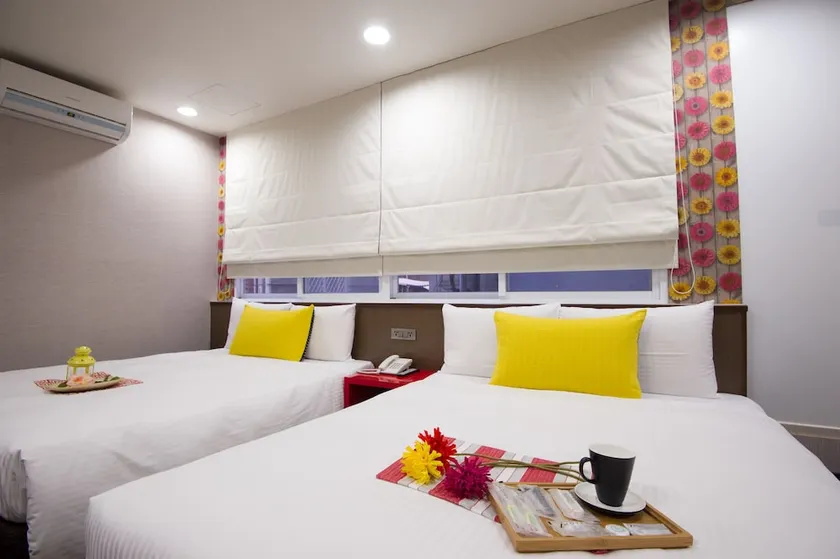 Ecfa Hotel-Ximen Red House Branch - Image 1