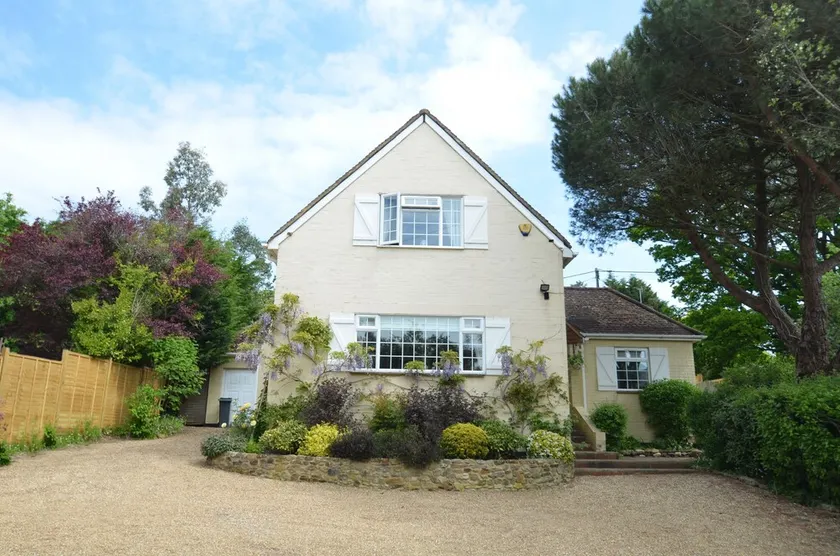 Echo House - Image 1