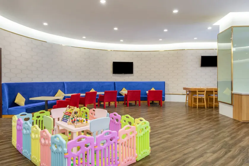 Holiday Inn Express Wujiaochang - Image 1