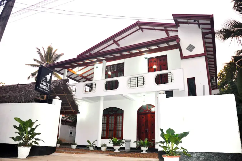 White Horse Guesthouse - Image 1