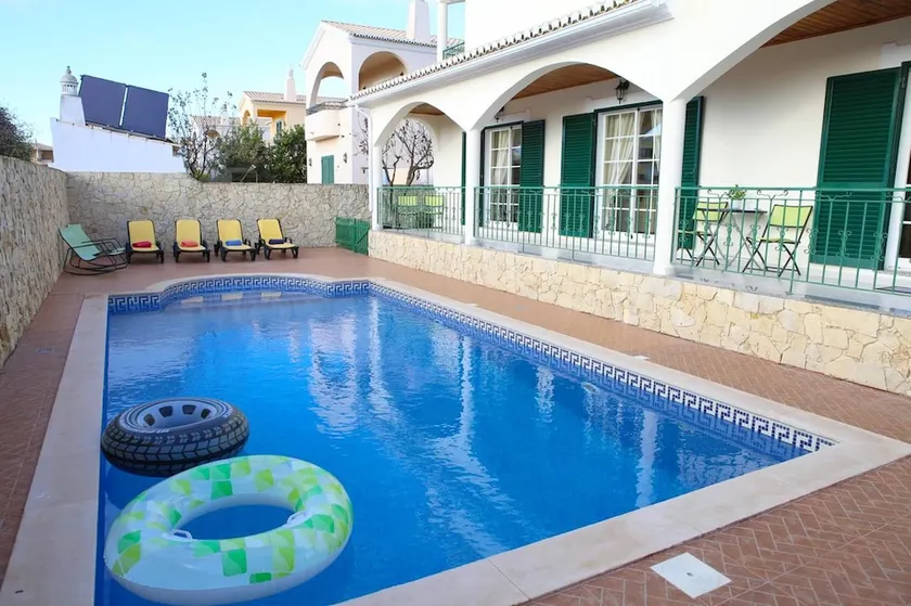 House With 4 Bedrooms in Lagos, With Private Pool, Enclosed Garden and Wifi - 800 m From the Beach - Image 1