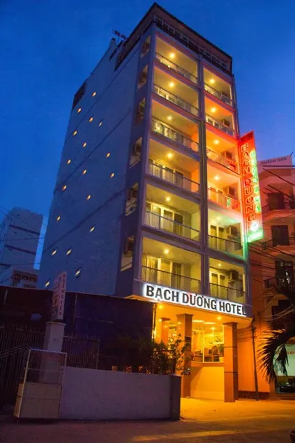 Cosy Hotel - Image 1