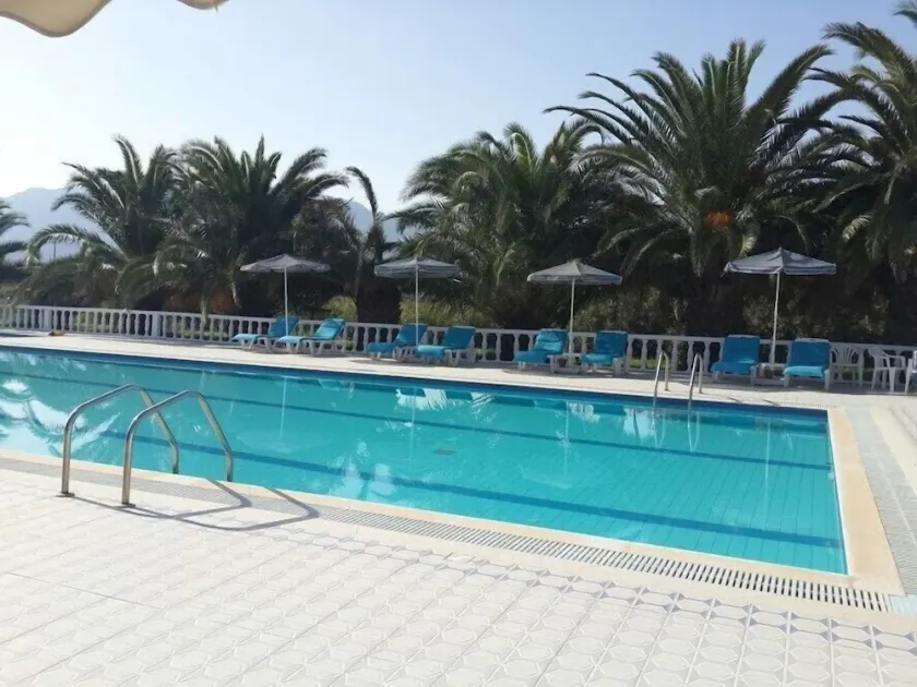 Mariliza Beach Hotel - Image 1