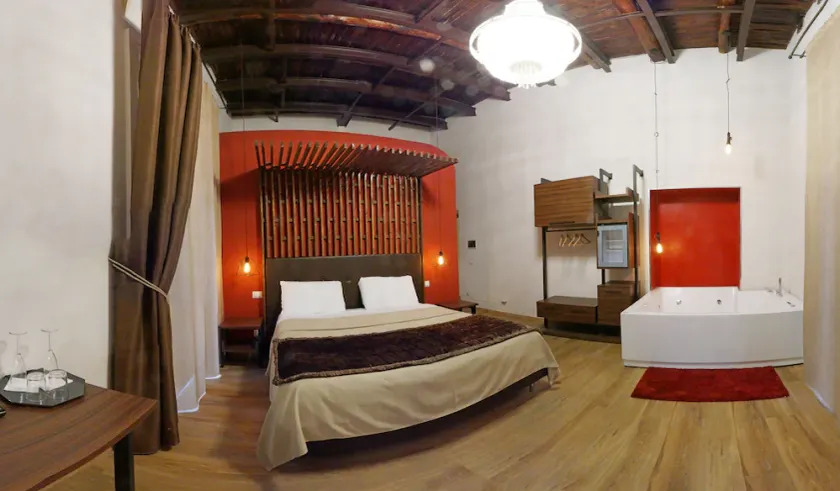 Duomo Luxury Suites - Image 1