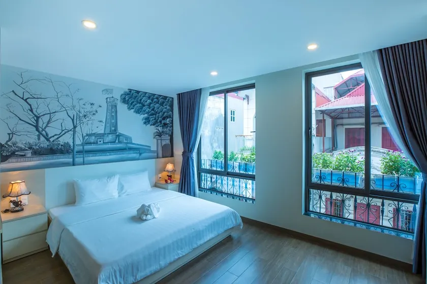 Hanoi Old Quarter Apartment And House - Image 1
