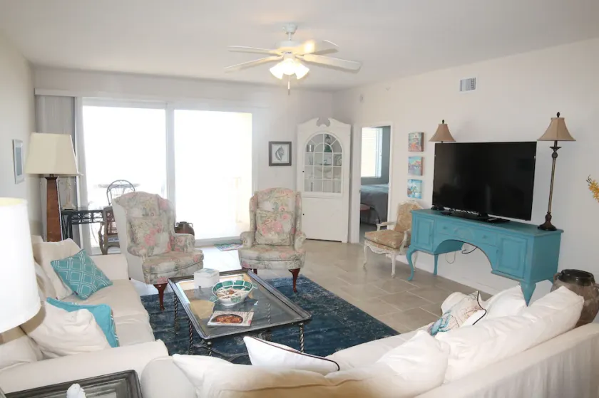 Surf Club II - Image 1