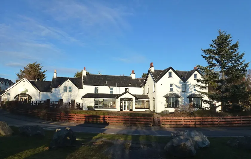 Arisaig Hotel - Image 1