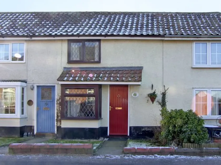 Wild Bryony Cottage - Image 1
