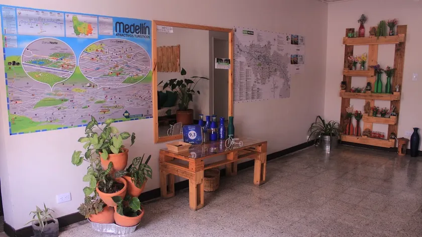 Hostal Rich - Image 1