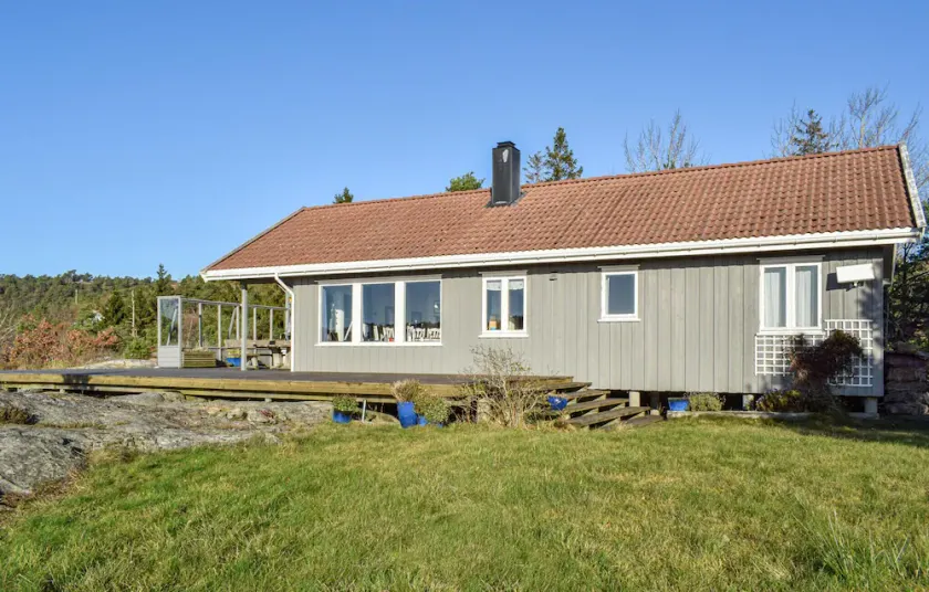 Nice Home in Mandal With 4 Bedrooms and Wifi - Image 1