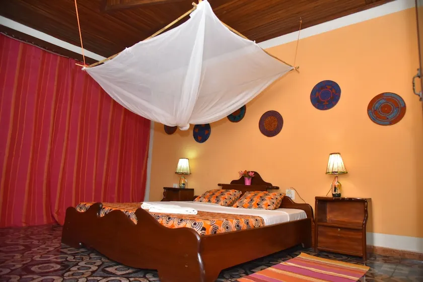 Tea House B&B - Image 1