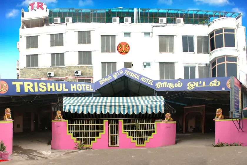 Trishul Hotel - Image 1