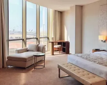 Mena Airport Hotel Jeddah - Image 1