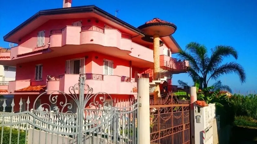 Casa Alfonso - Image 1