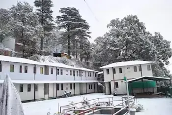 Snow View Huts - Image 1