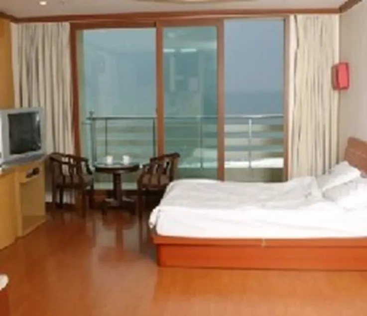Ocean Valley Resort - Image 1