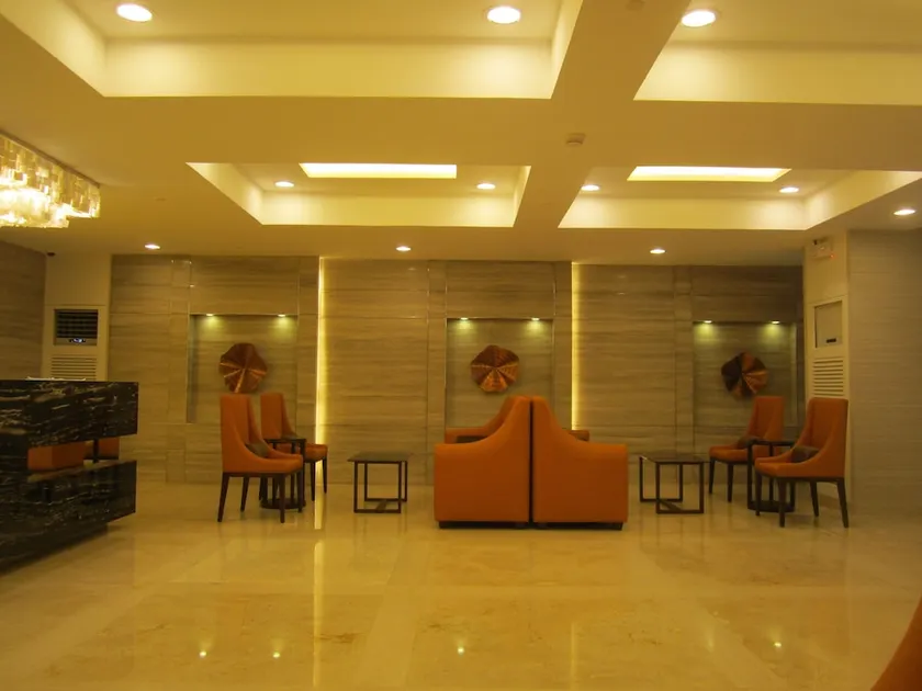 Condo at Solemare Parksuites - Image 1