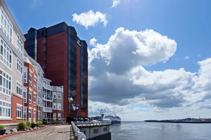 Hilton Saint John - Image 1