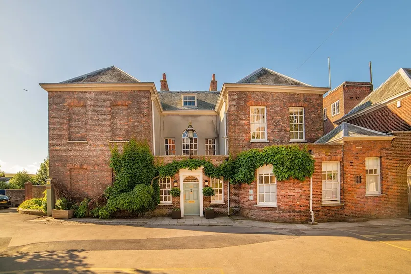 Pelham House - Image 1