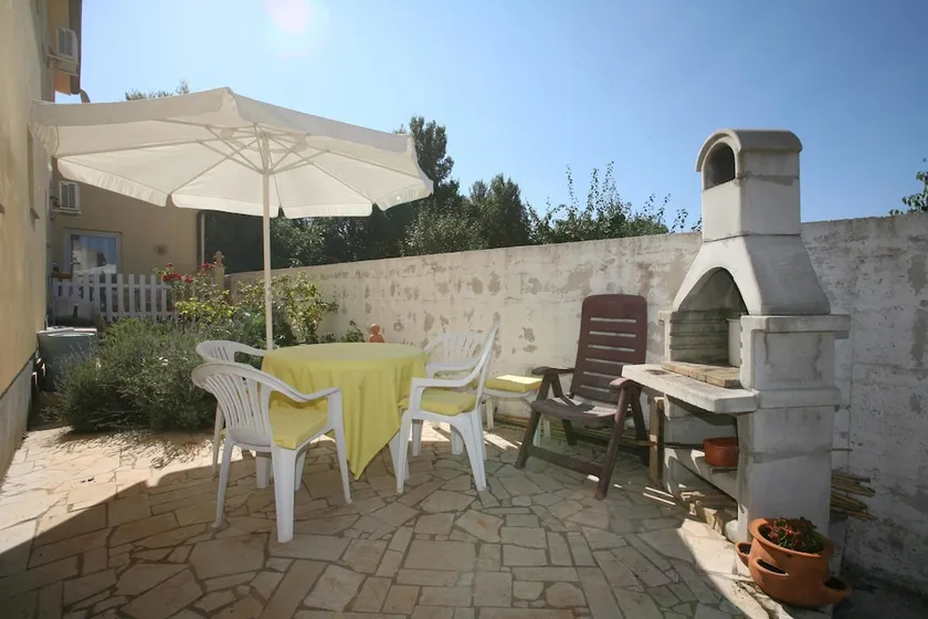 Apartments Villa Meri - Image 1