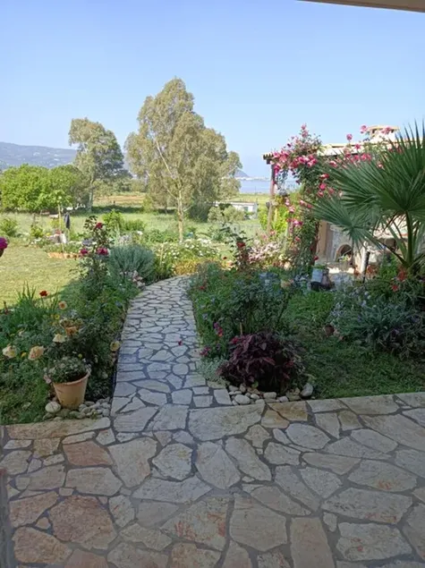 Captivating 1-bed Apartment in Lefkada - Image 1