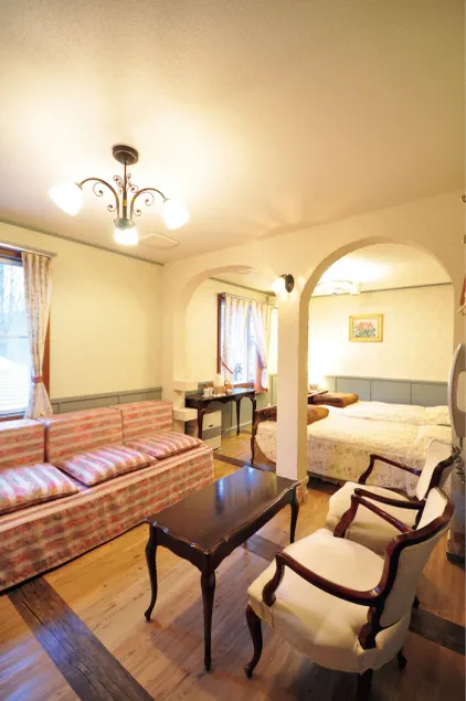 Inn The Mist - Image 1