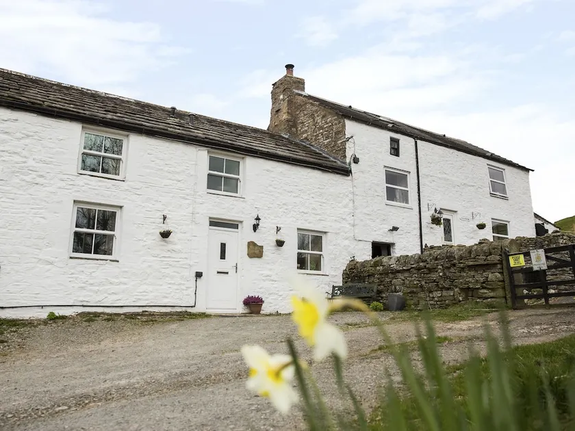 Isaacs Byre - Image 1