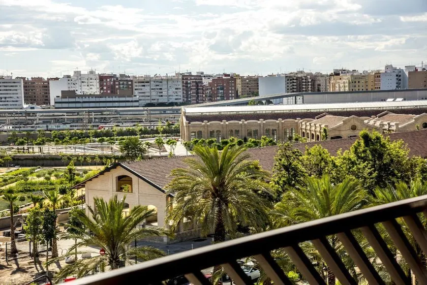 Parque Central Ruzafa - Image 1