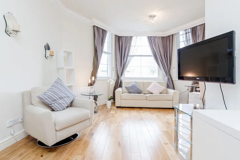 Donatello Flat Moorgate Liverpool Street - Image 1