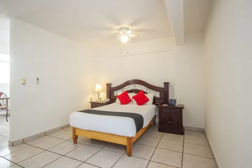 Suites Amuebladas Andrade - Image 1
