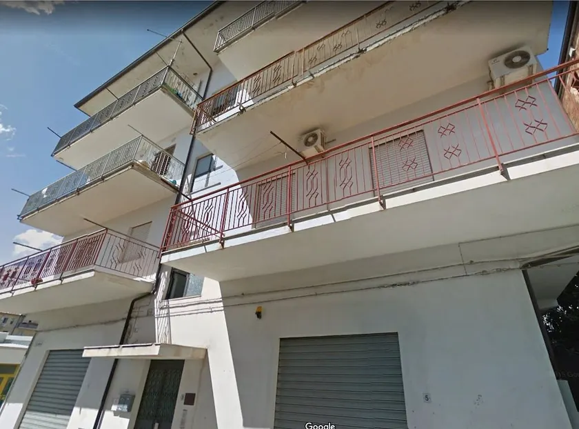 AlZ4 Apartment - Image 1
