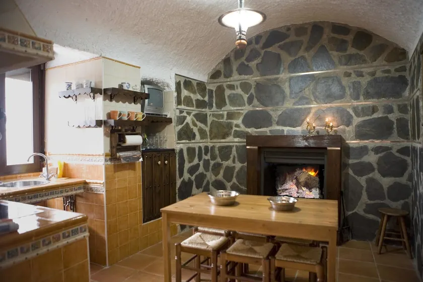 Cuevalia Alojamiento Rural - Image 1