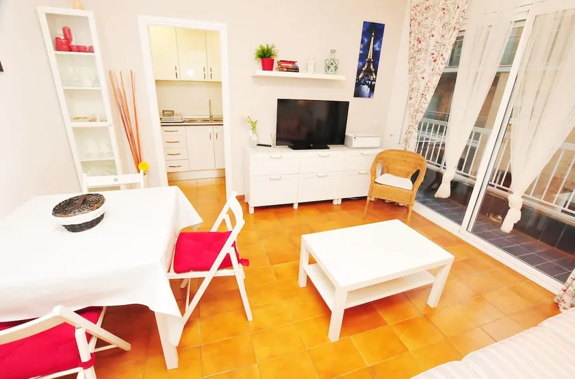 HomeHolidaysRentals Apartamento Happiness - Costa Barcelona - Image 1