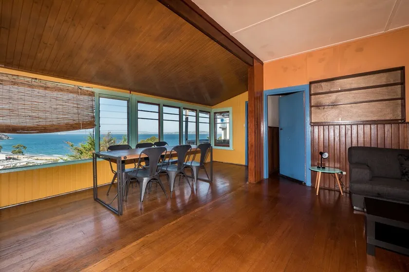 Beach House at Kingston Beach - Image 1