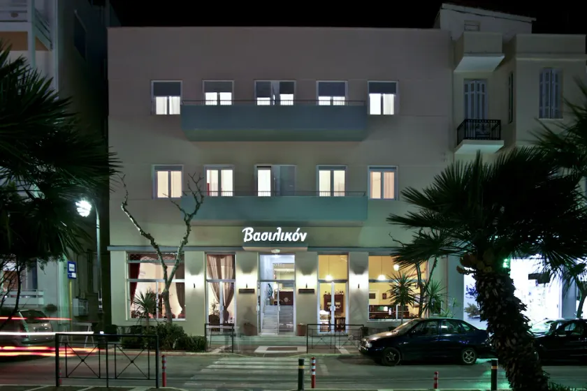 Vassilikon Hotel - Image 1