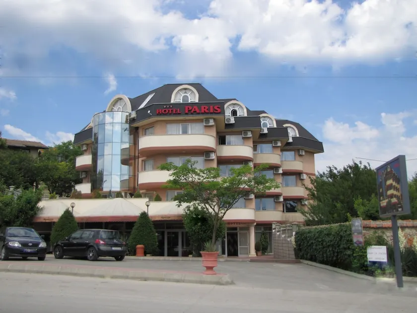 Paris Hotel - Image 1