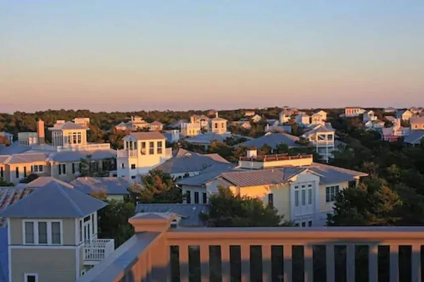 Cottage Rental Agency - Seaside - Image 1