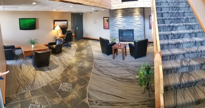 The Neighbourhood Inn Express - Image 1