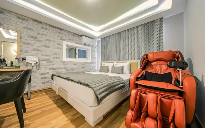 Daegu Kyungpook National University Sweet Hotel - Image 1