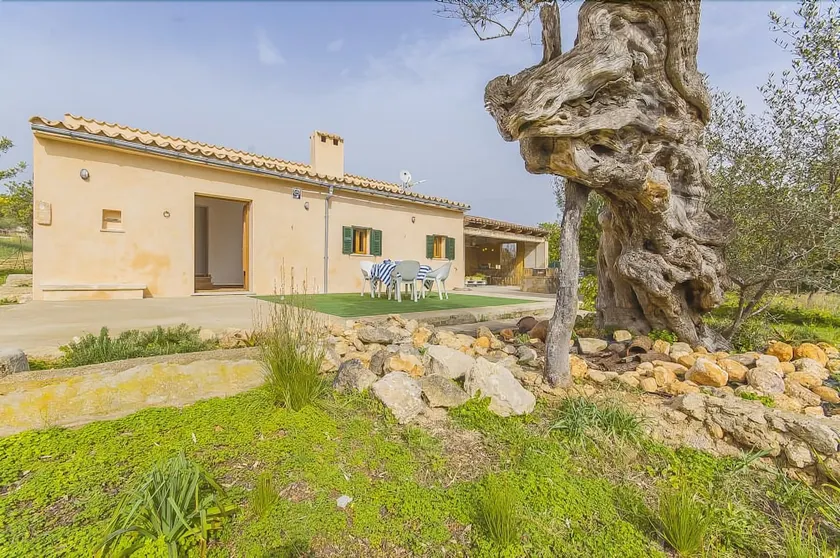 Finca Puig Santa Magdalena - Image 1
