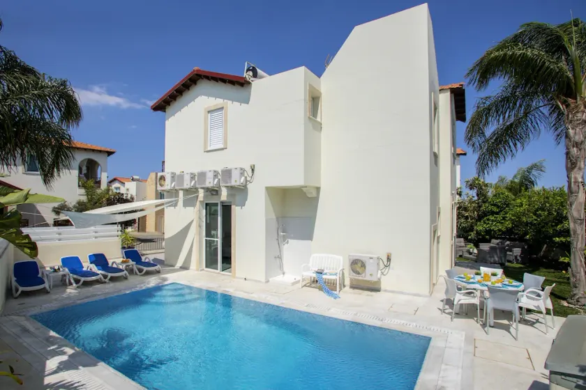 Villa Raflia - Image 1