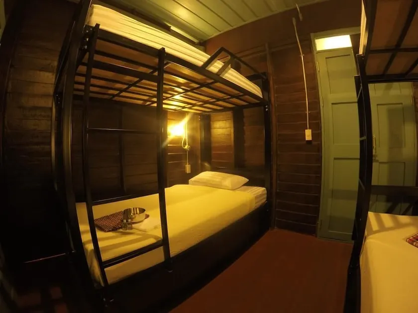 La Moon Hostel - Image 1