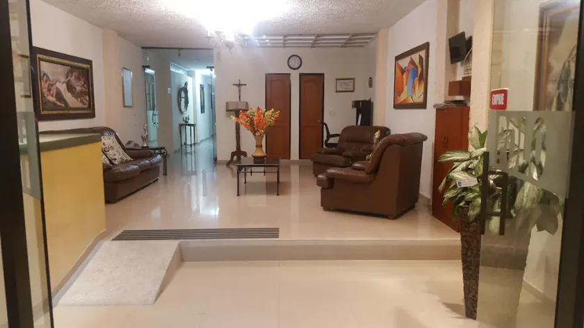 Hotel Polo - Image 1