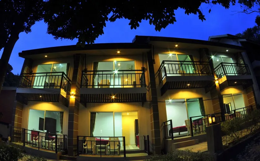 Phi Phi Siam Grand Resort - Image 1