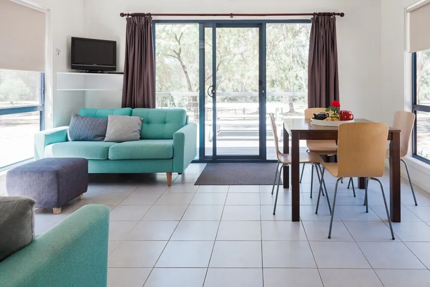 Eildon Pondage Holiday Park - Image 1