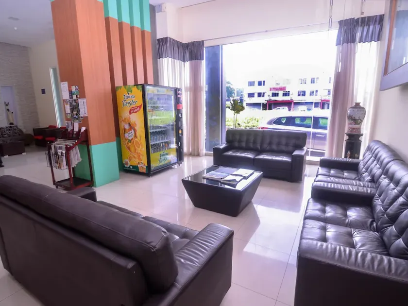 Nova Kuching Hotel - Image 1